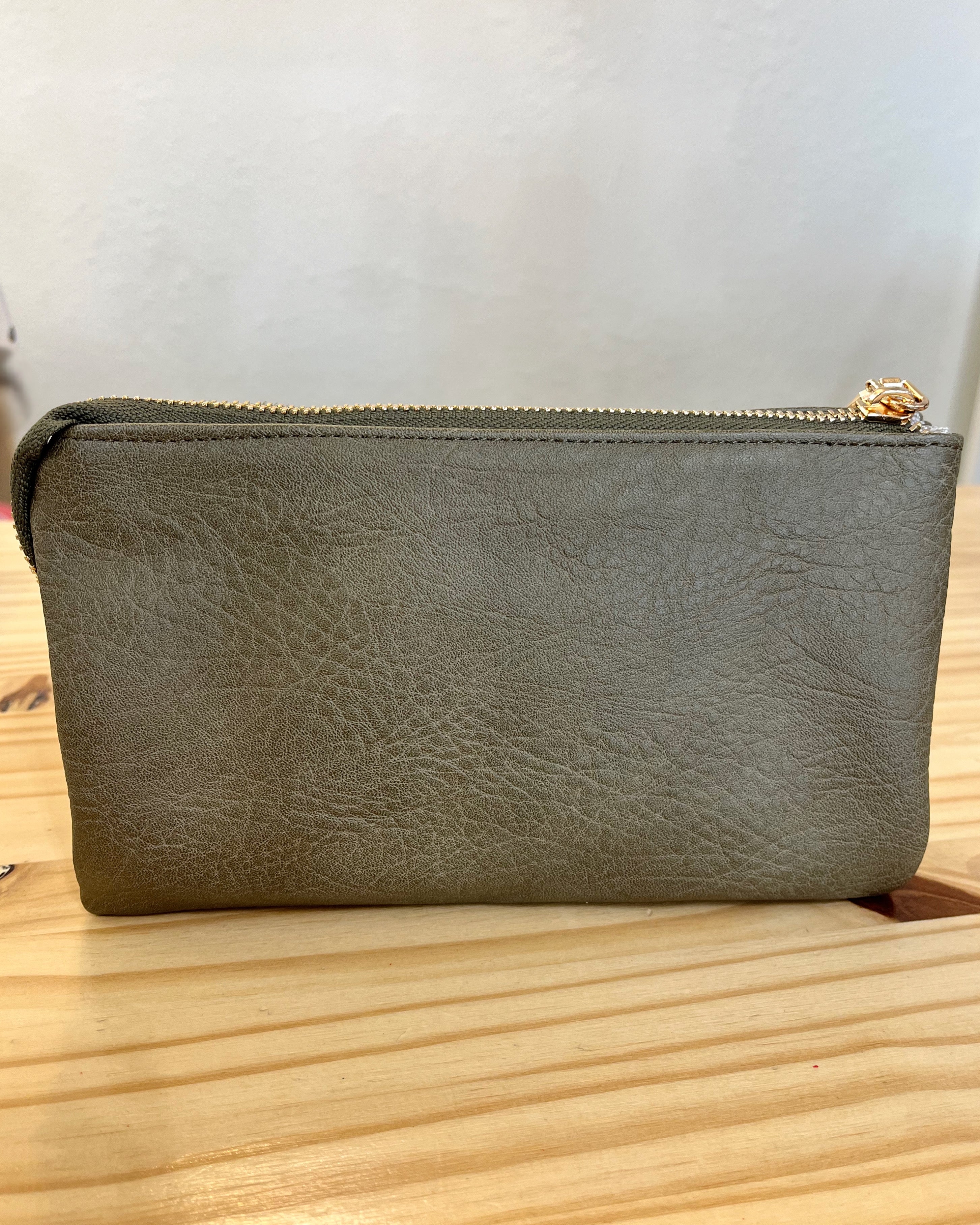 Riley Crossbody/Wristlet Purse