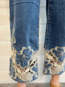 Midas Touch Ankle Jeans