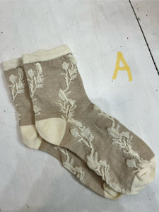 Neutral Printed Ankle Socks